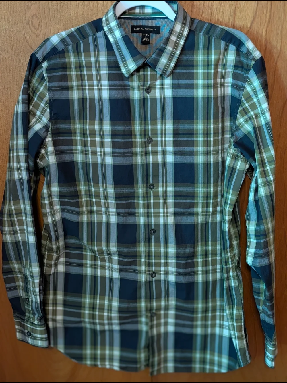 Banana Republic Men's Blue and Green Plaid Button-Down Shirt